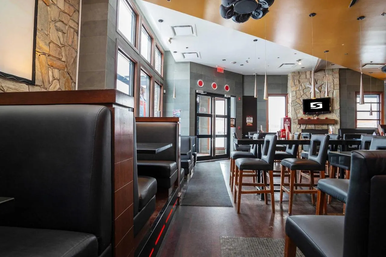 ***  Sandman Hotel & Suites Calgary West Canada