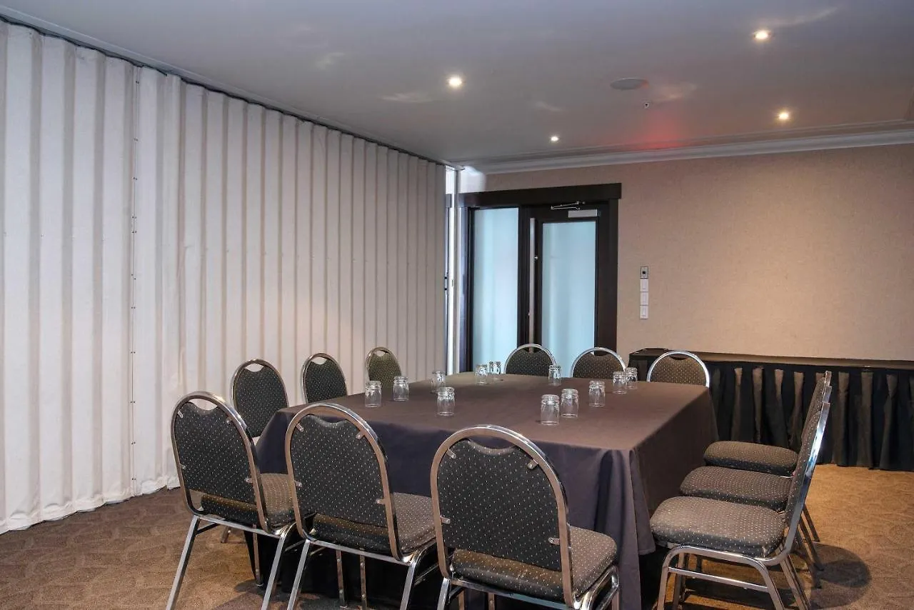 Sandman Hotel & Suites Calgary West