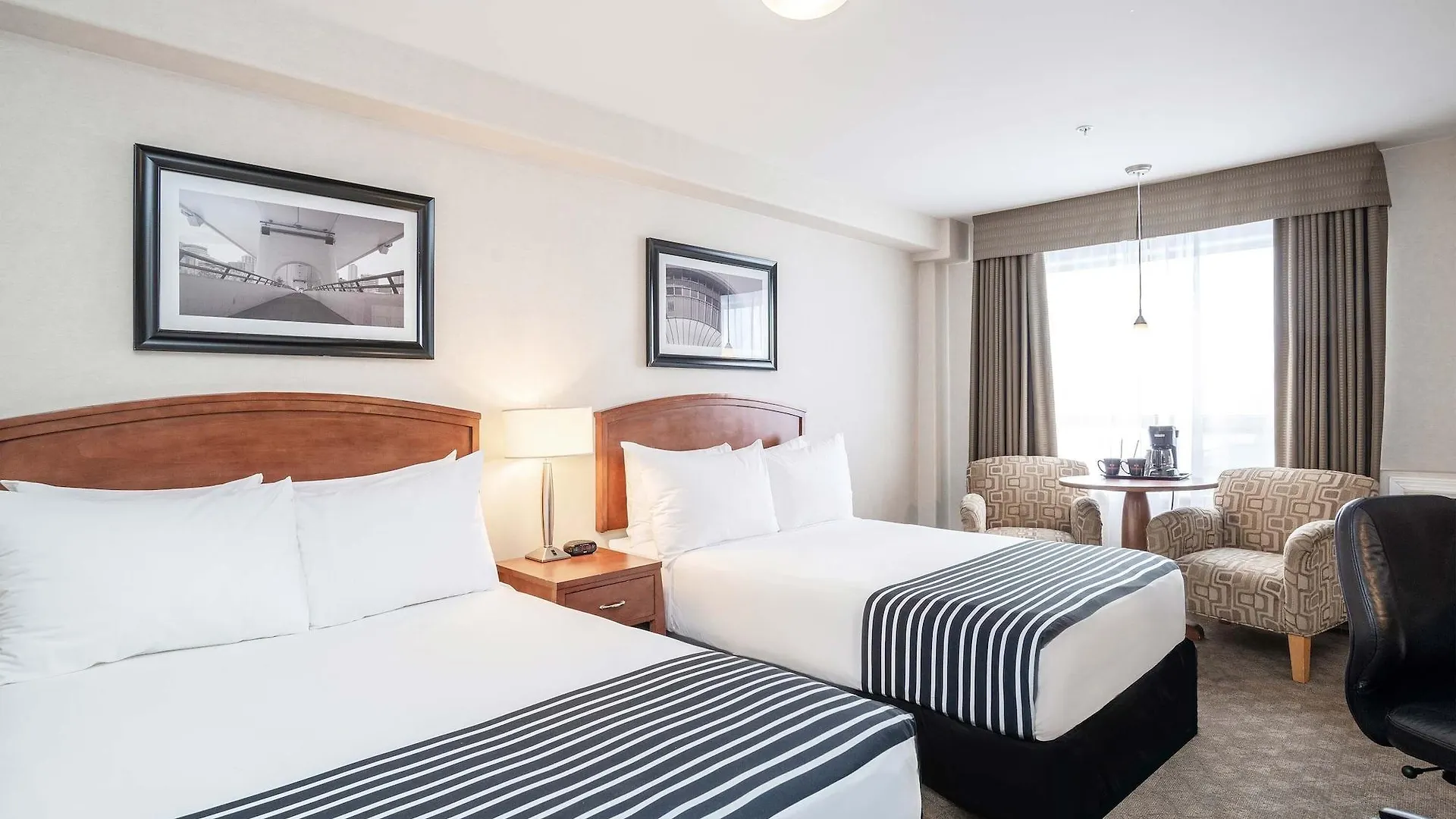 Sandman Hotel & Suites Calgary West