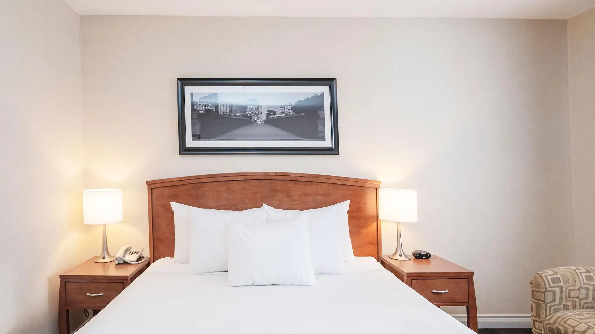 ***  Sandman Hotel & Suites Calgary West Canada