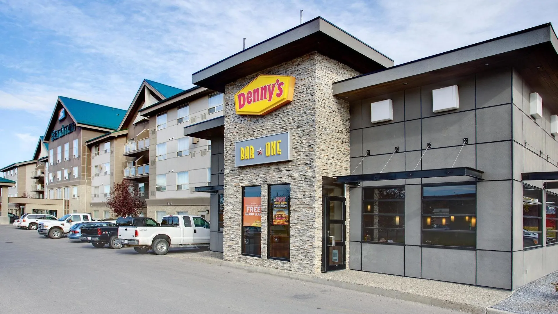 Sandman Hotel & Suites Calgary West
