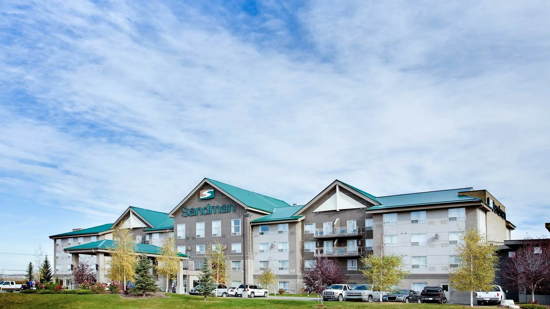 Sandman Hotel & Suites Calgary West contacts